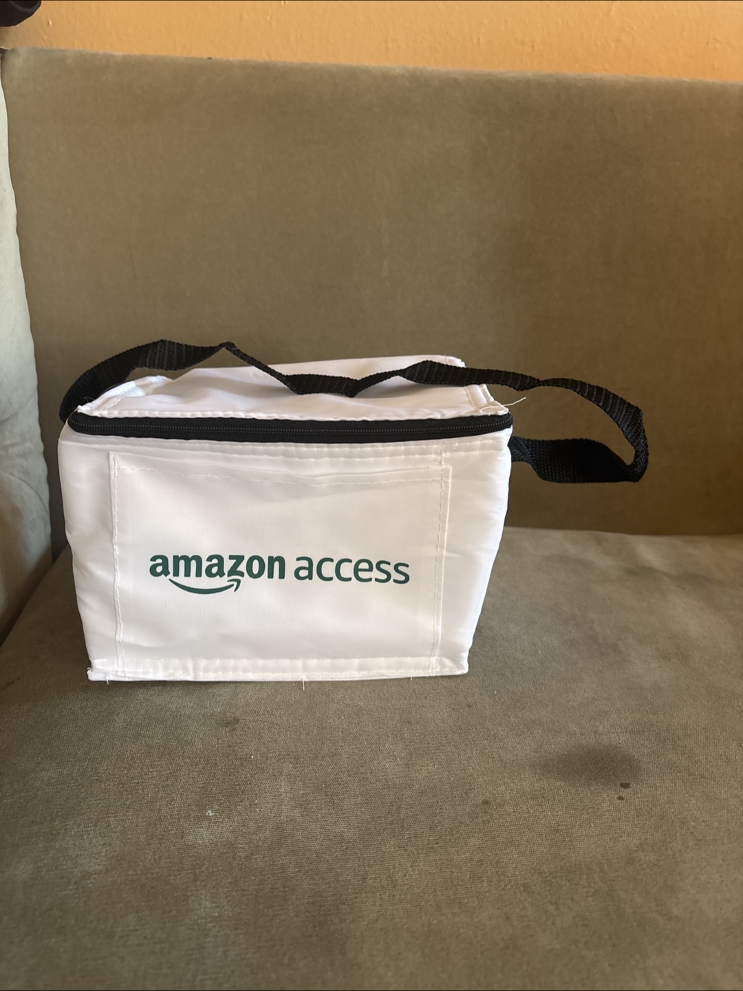 Amazon Access Lunch Bag - White