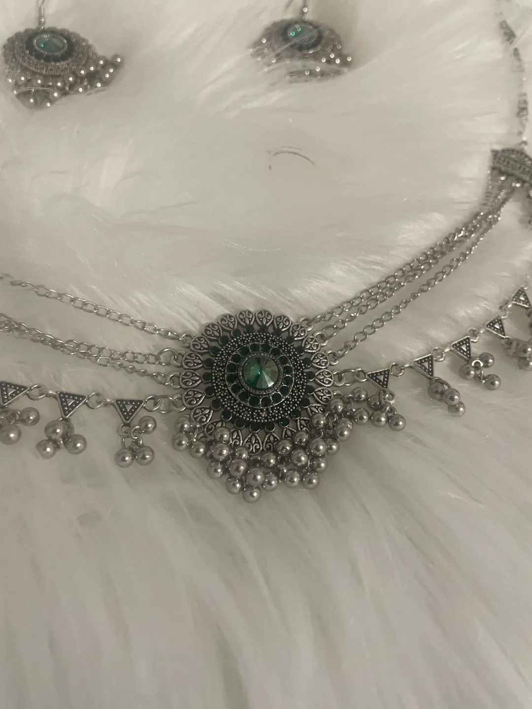 Silver Tone Necklace & Earring Set image indicator(4)