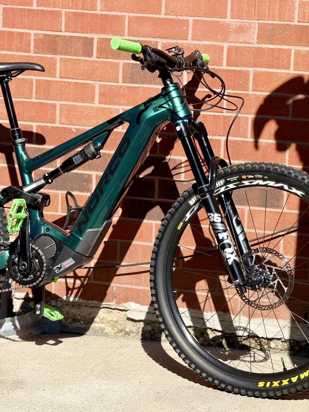 Norco Fluid VLT E-Bike with Fox 36 Fork