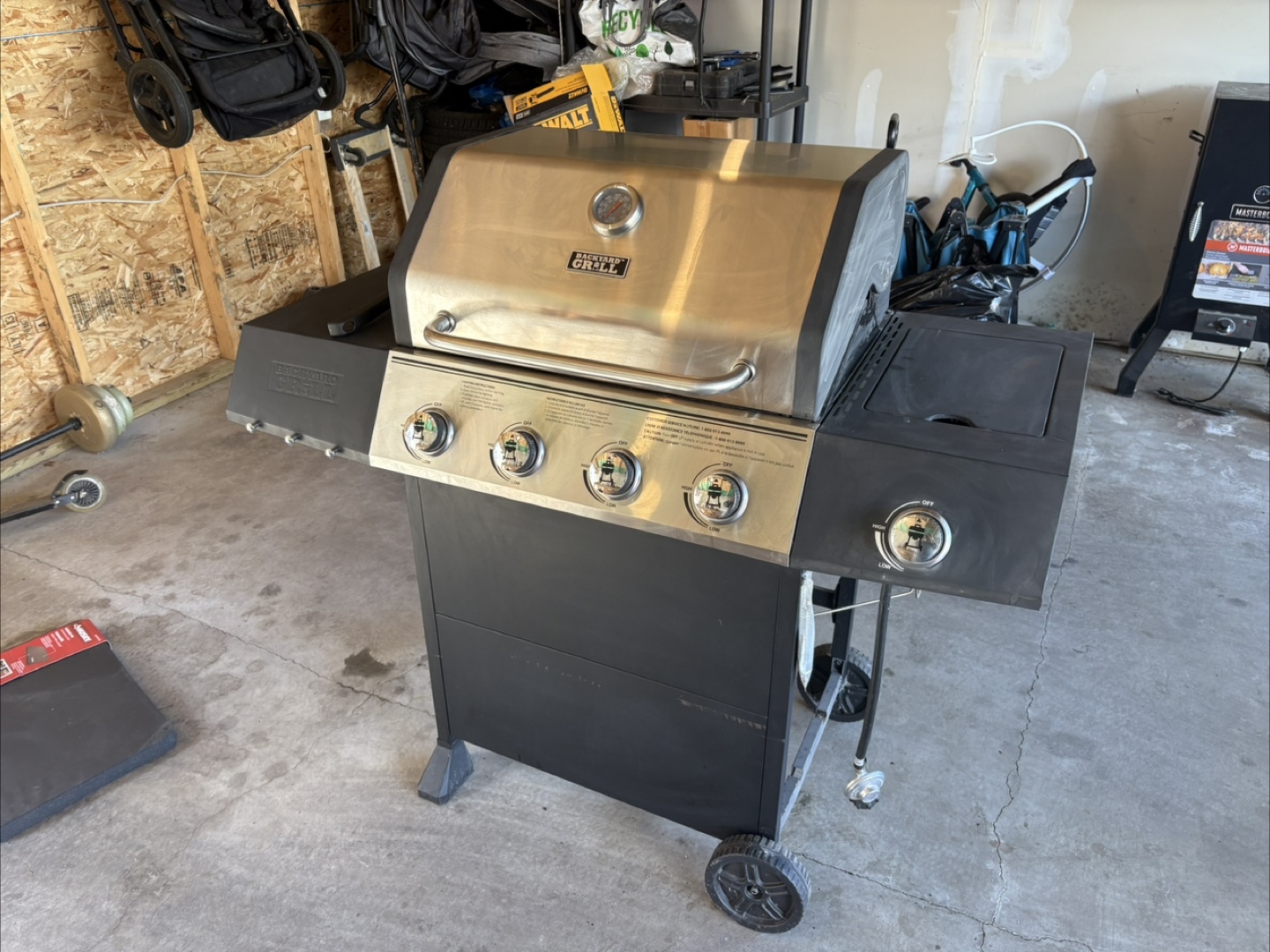 Backyard Grill BBQ