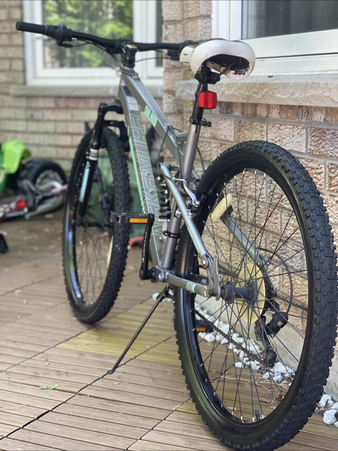 Adult 27.5 inch Nakamura Solano Full Suspension Mountain Bike - photo 5