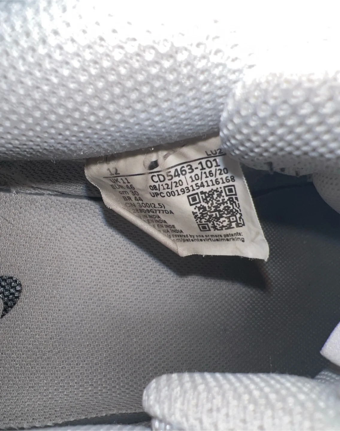 Nike CD5463-101 White Sneakers - Size 12 image indicator(2)