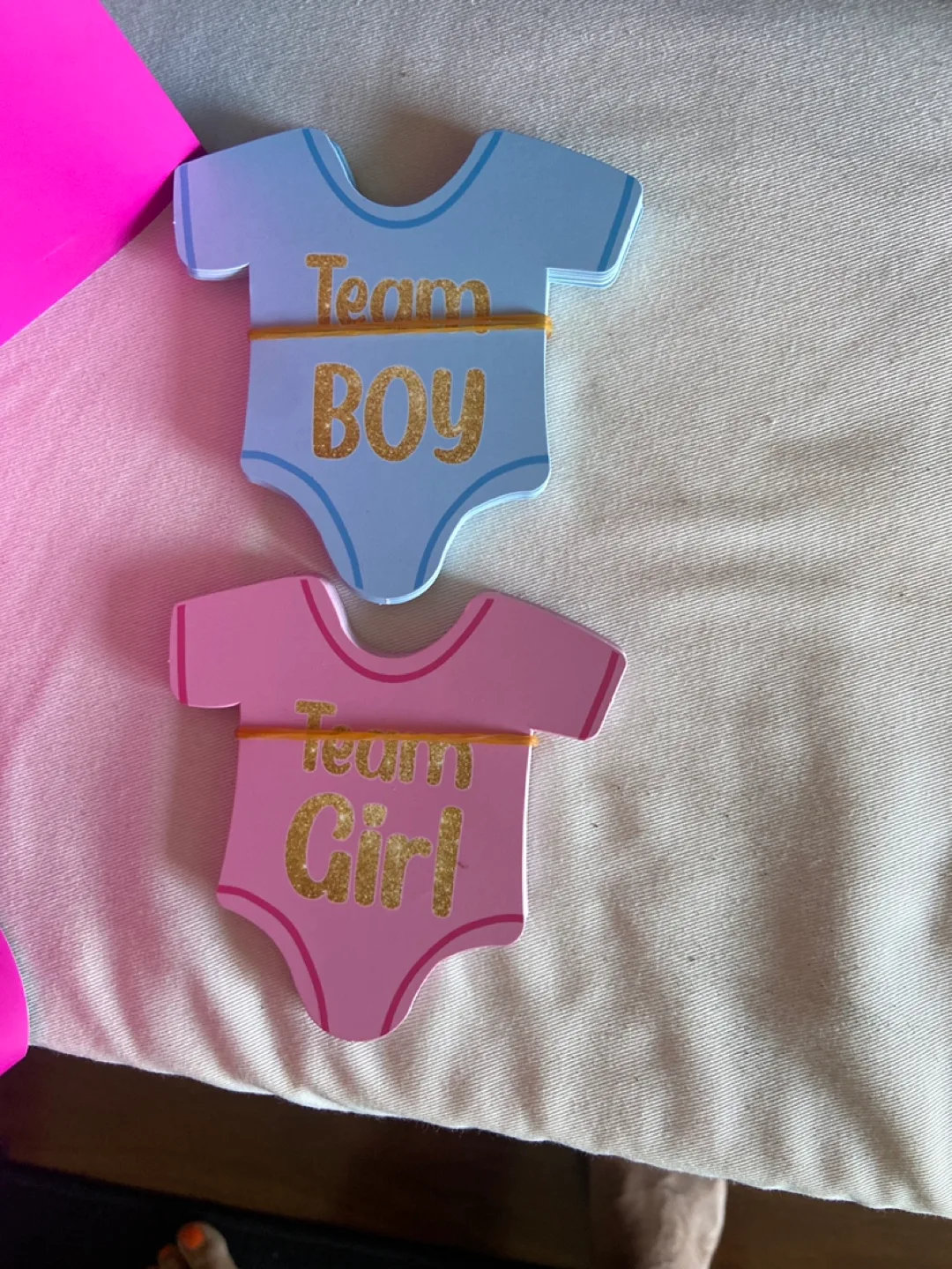 Baby Gender Reveal Voting Box & Decorations image indicator(2)