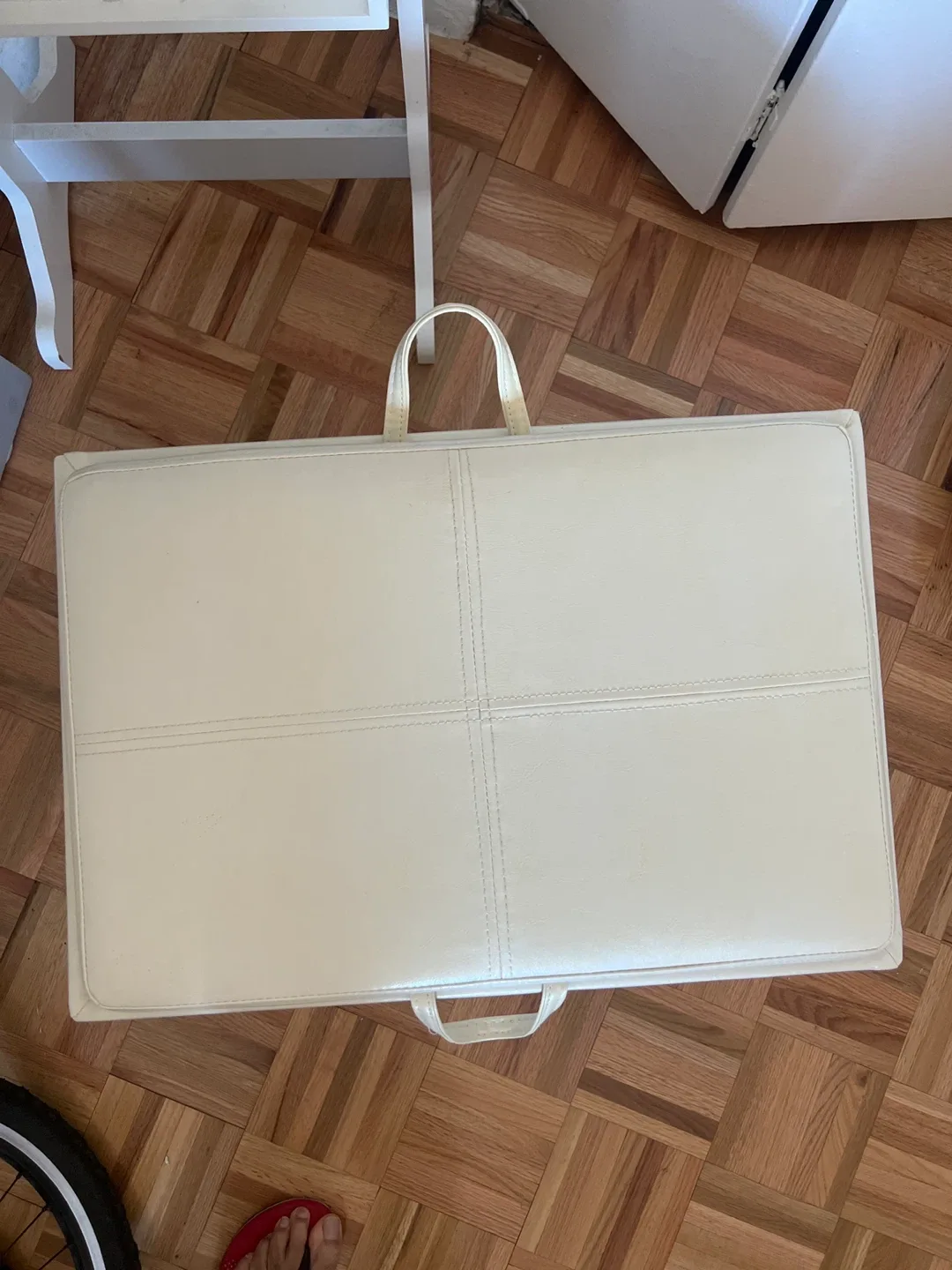 White Mirrored Jewelry Armoire + Ottoman image indicator(3)