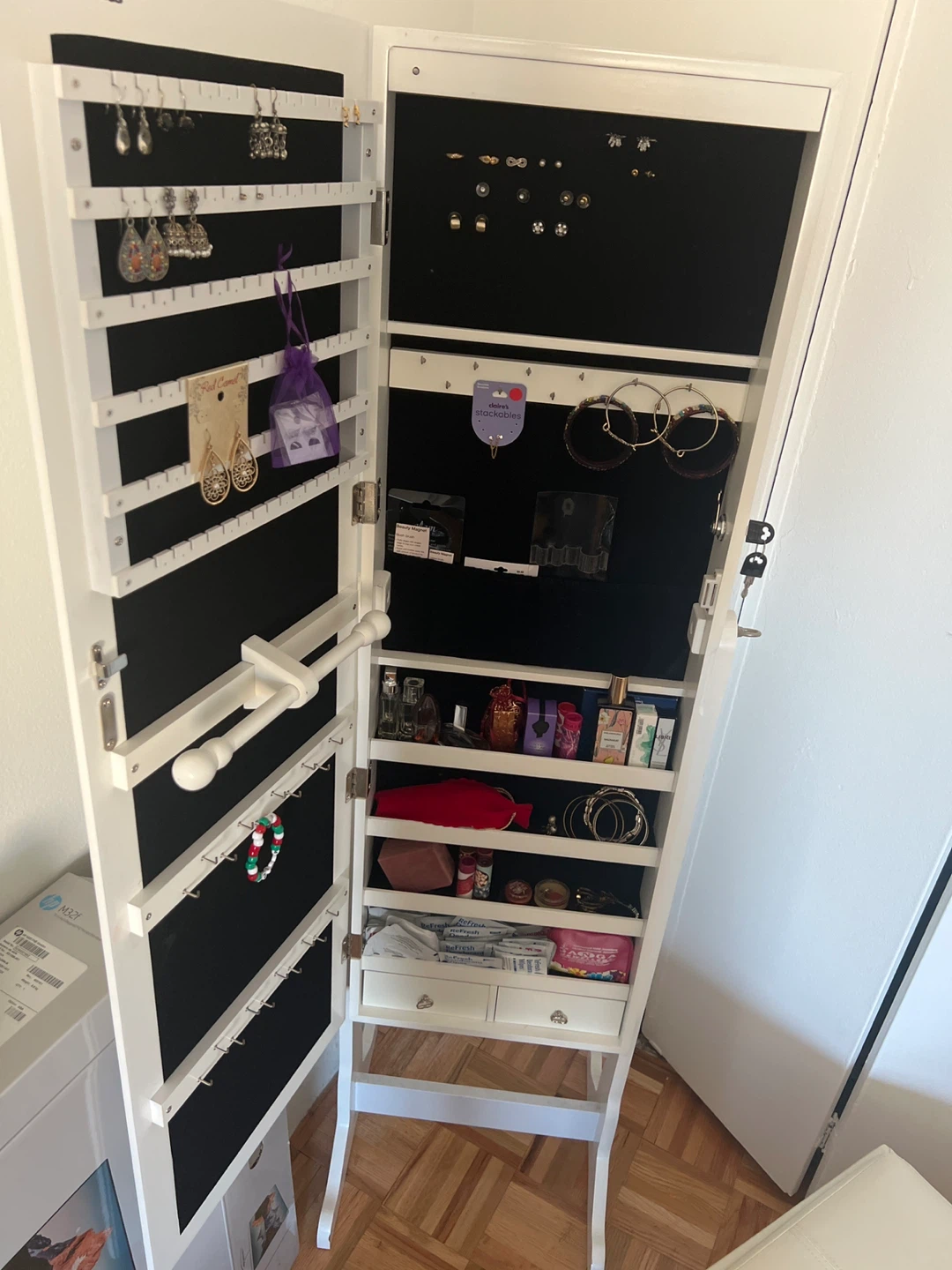 White Mirrored Jewelry Armoire + Ottoman - photo 2