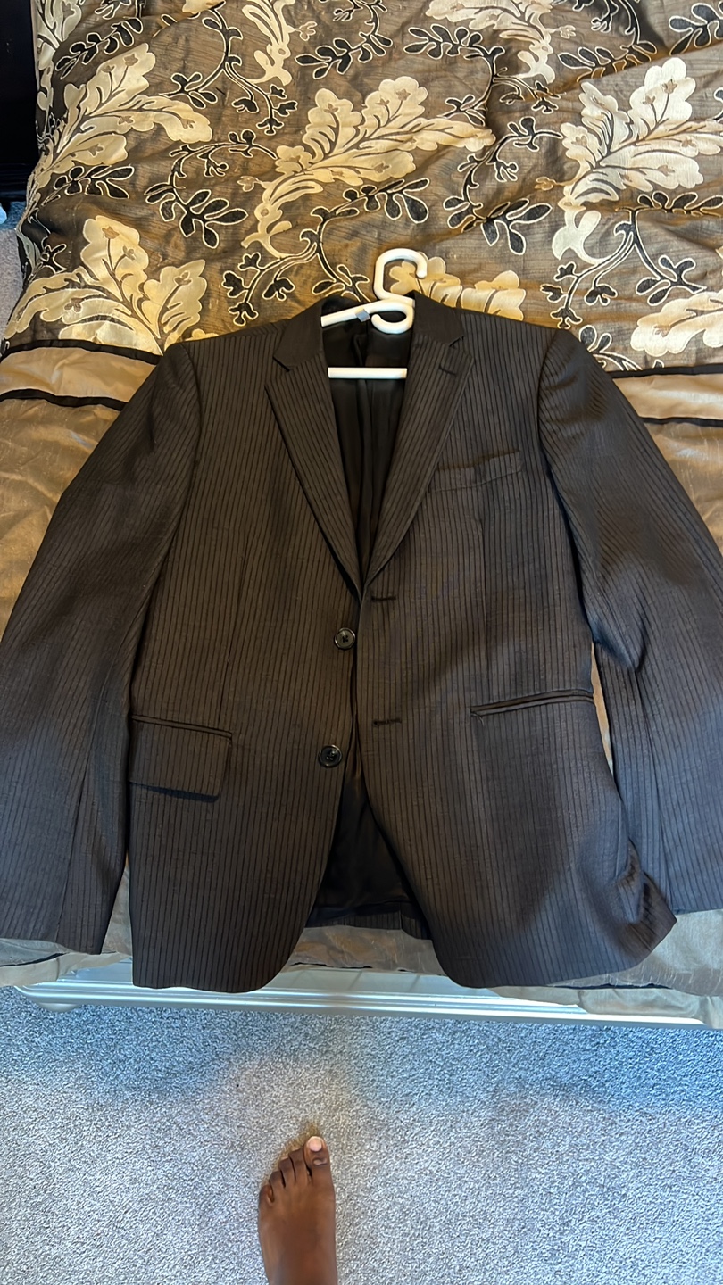 Le Chateau Men's Blazer - Size 38 - photo 3