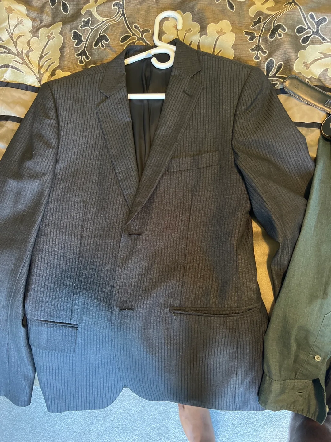 Le Chateau Men's Blazer - Size 38
