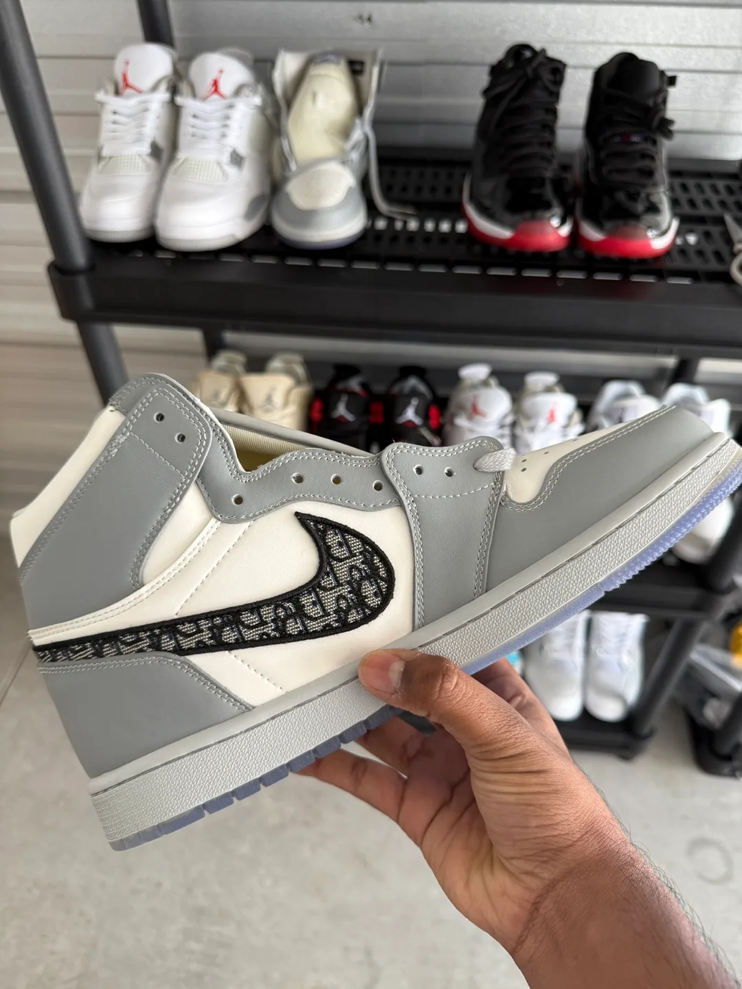 Jordan 1 High Dior For Sale - Size 12 image indicator(2)