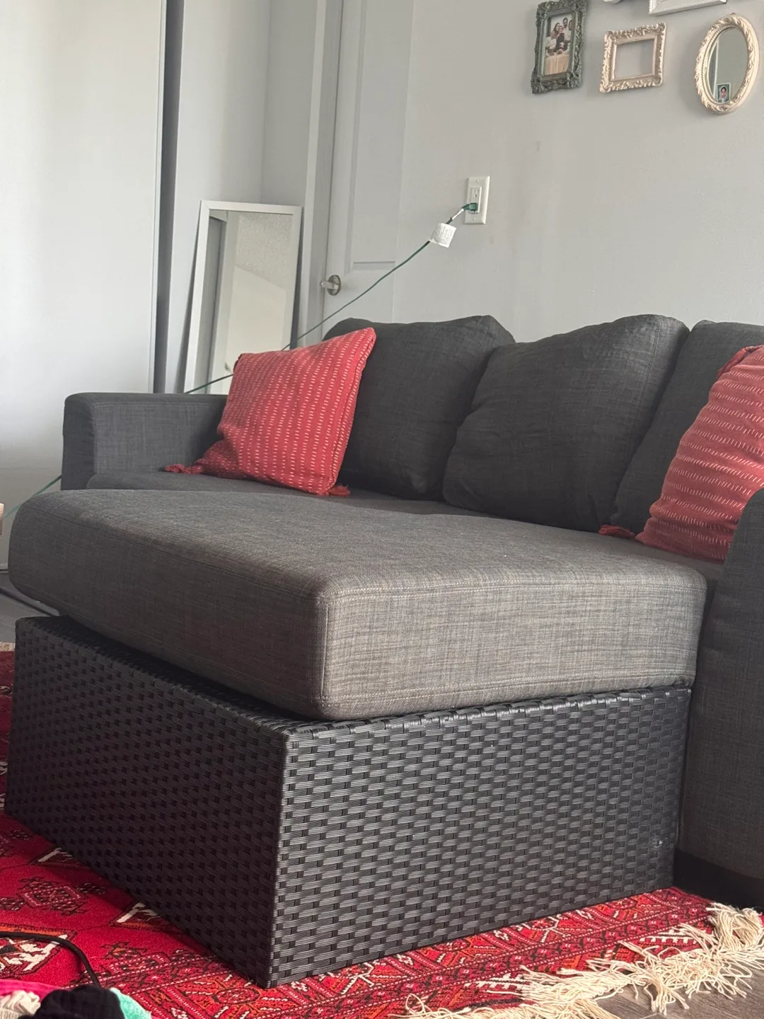 Bricks Dark Grey Sectional Sofa with Chaise image indicator(3)