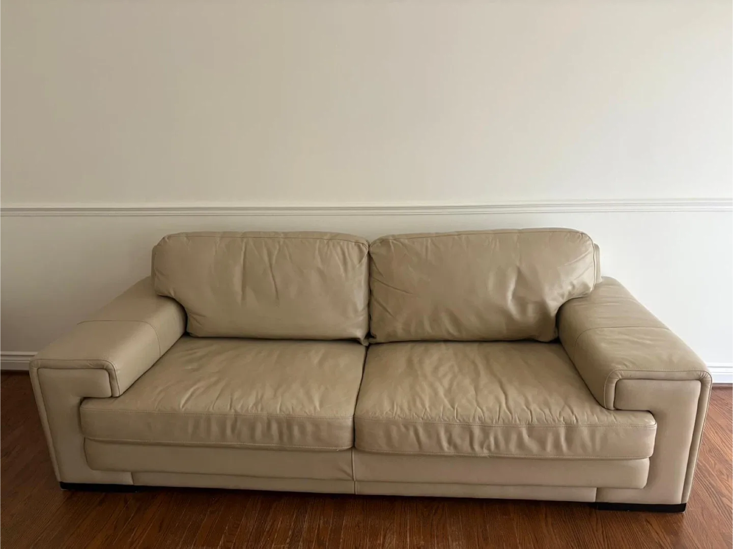 Beige Leather Loveseat Sofas thumbnail