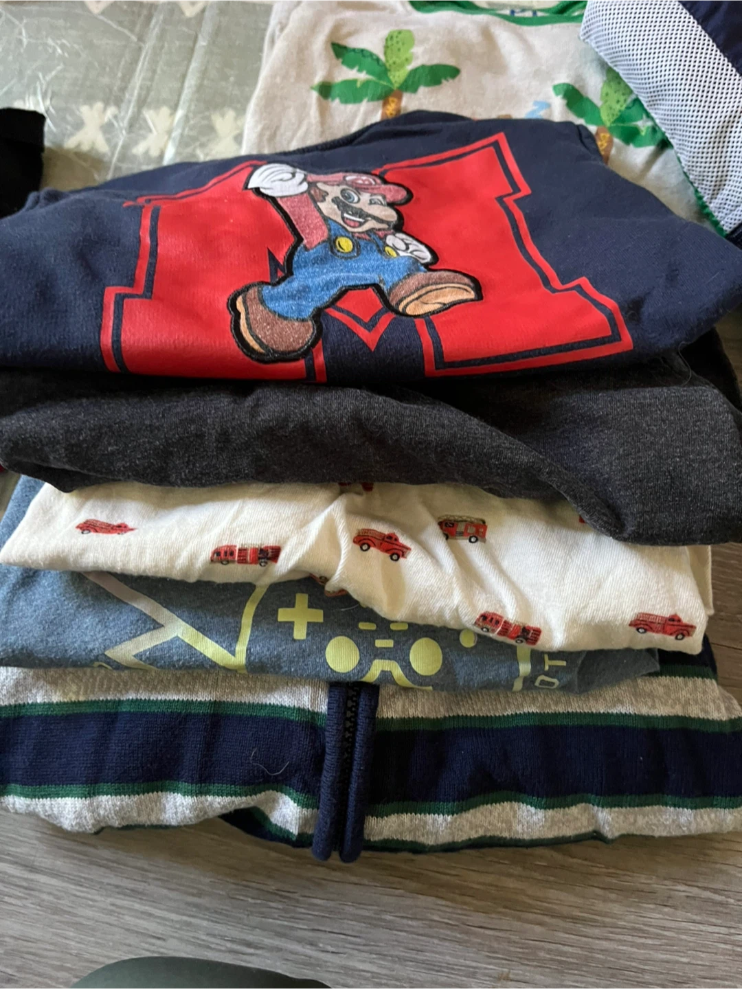 Boy clothes (4-5T) - photo 2