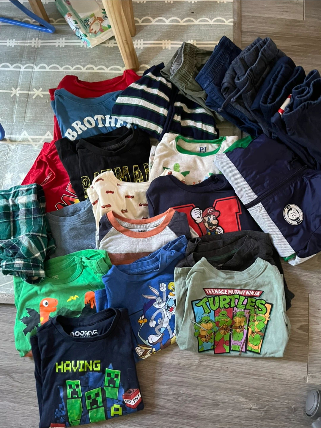 Boy clothes (4-5T)