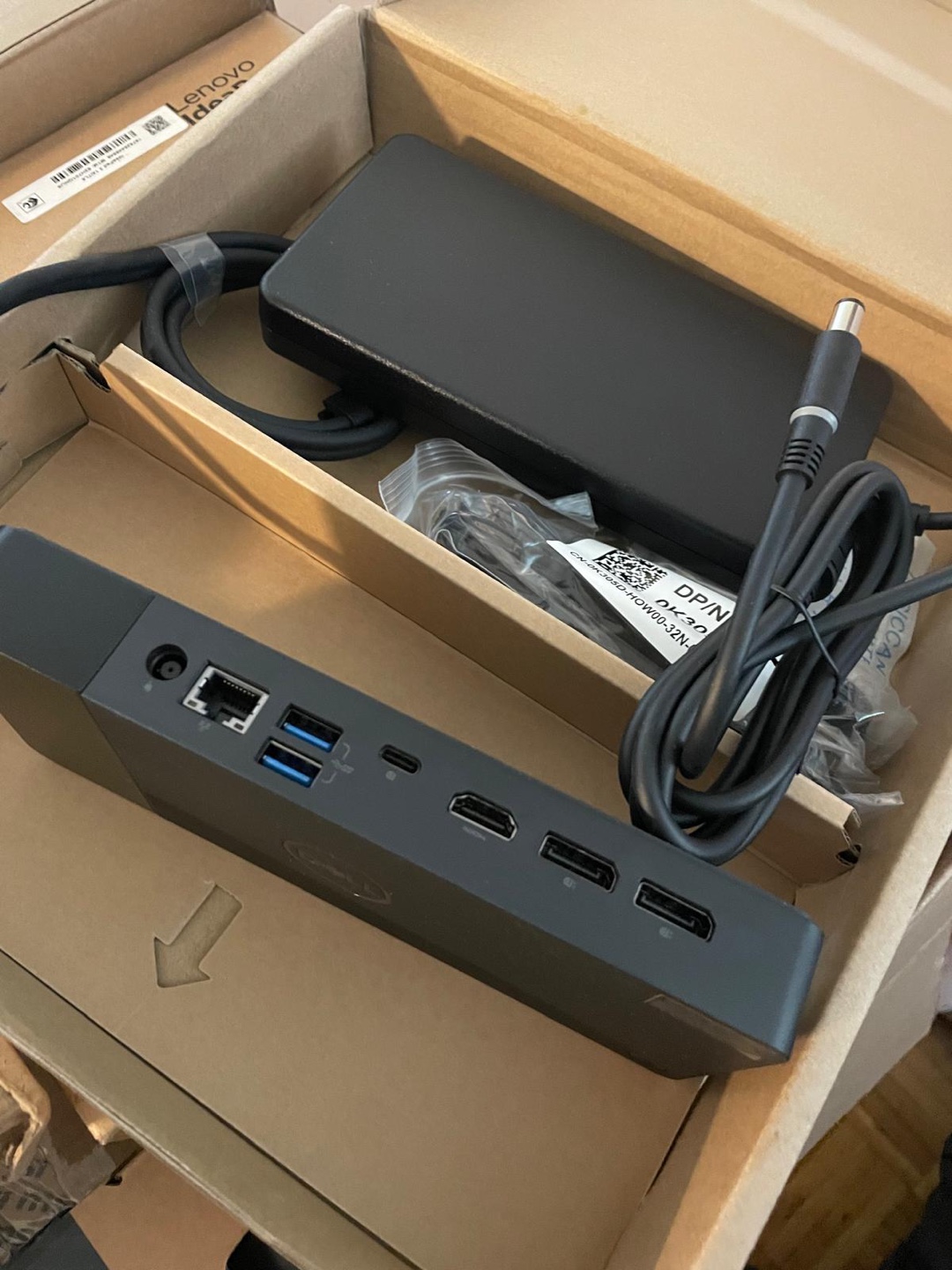 New Dell Dock WD19S USB-C 180W Power Delivery - photo 2