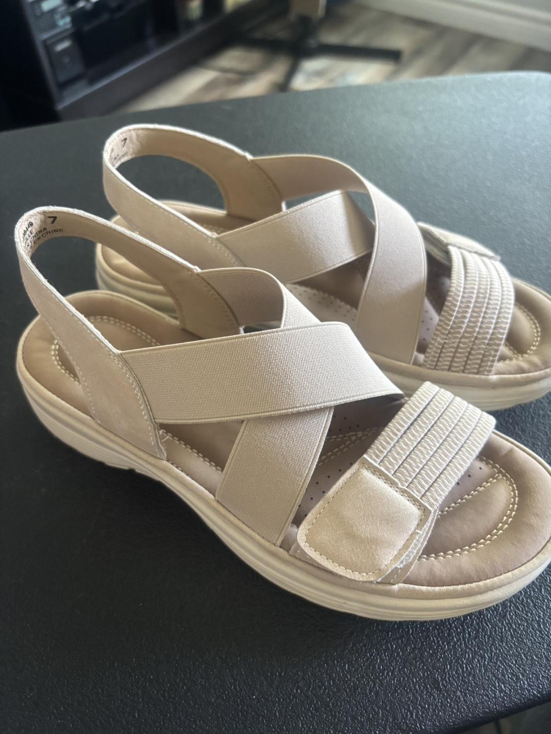 Size 7 Beige Comfort Sandals