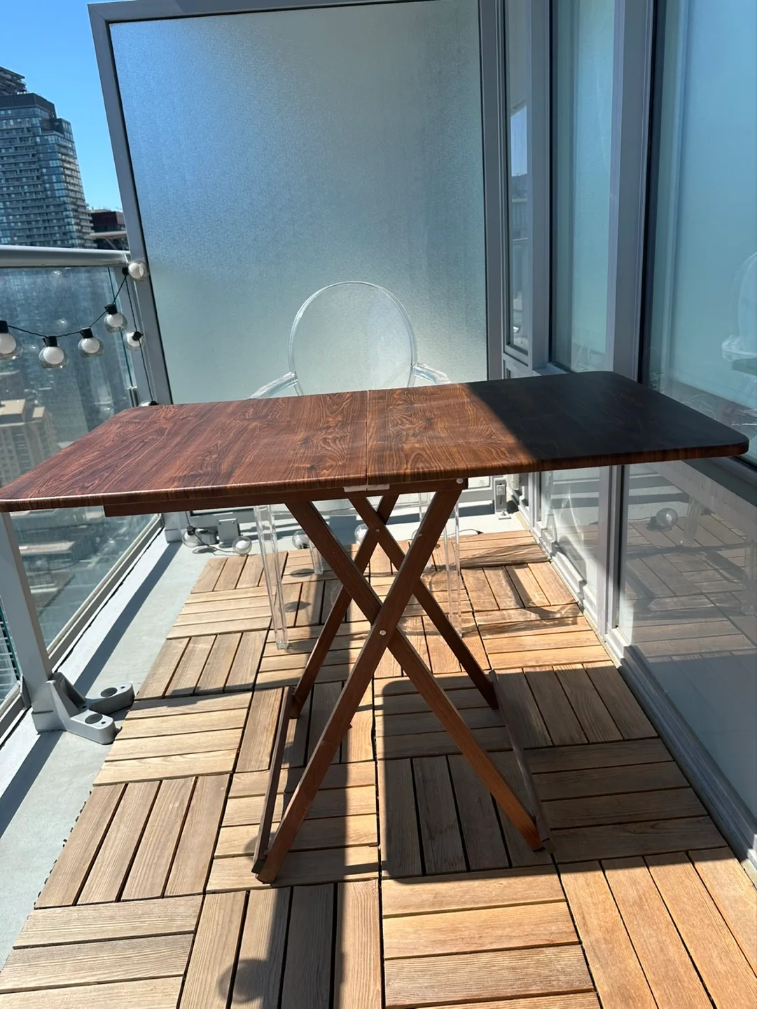 Folding Table image indicator(3)