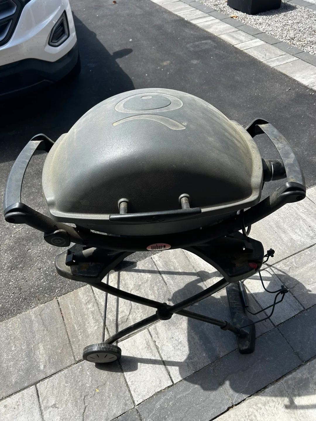 Weber Q 1200 Portable electric bbq thumbnail