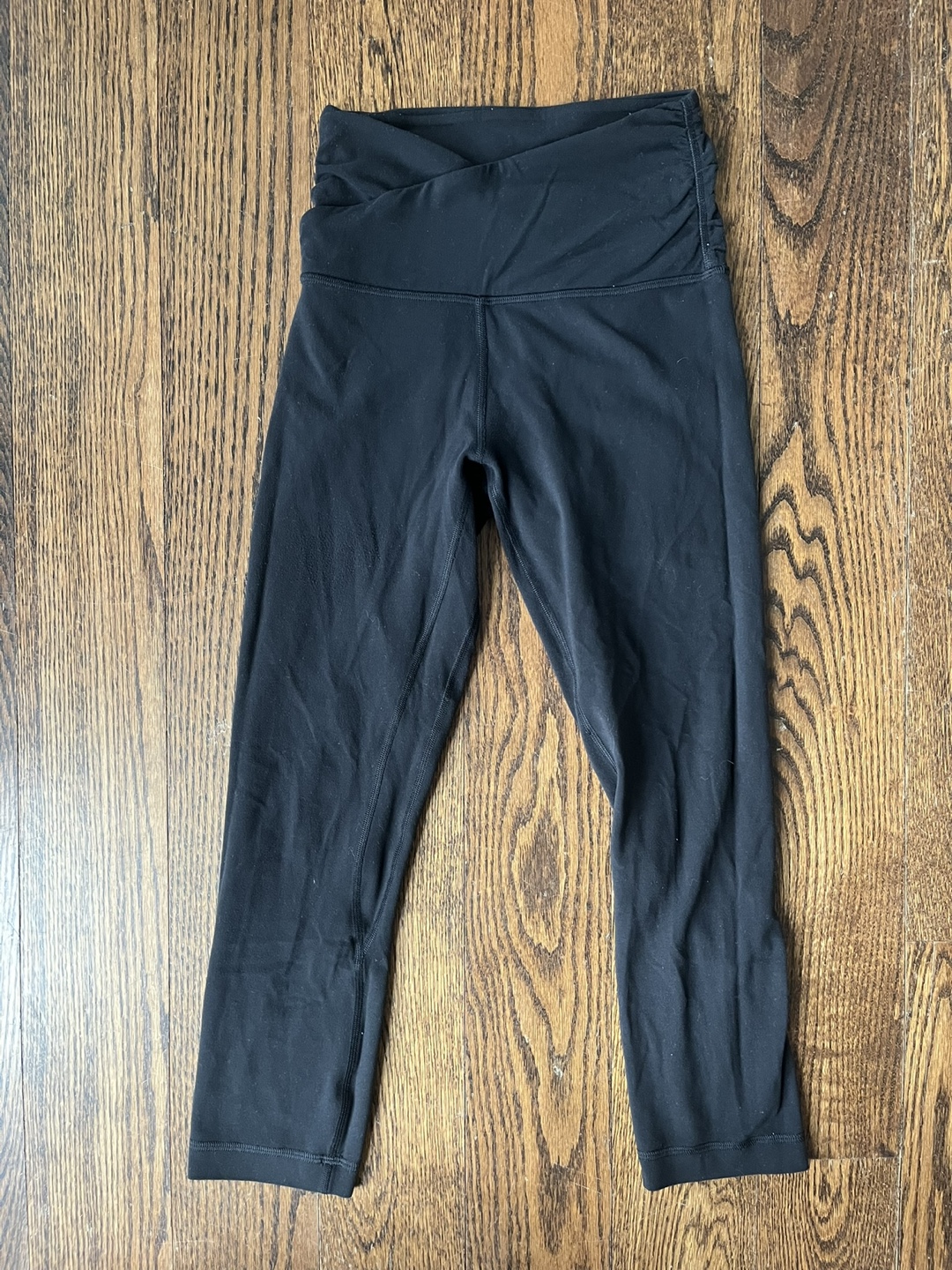 Lululemon Black Crop Leggings
