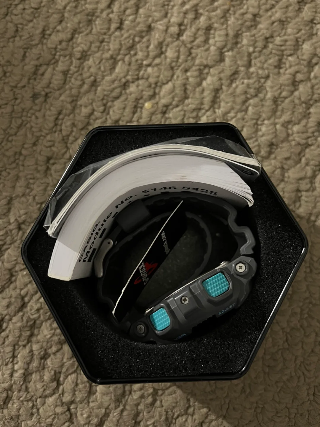 Casio G-Shock GA110TS-8A2 Watch image indicator(3)