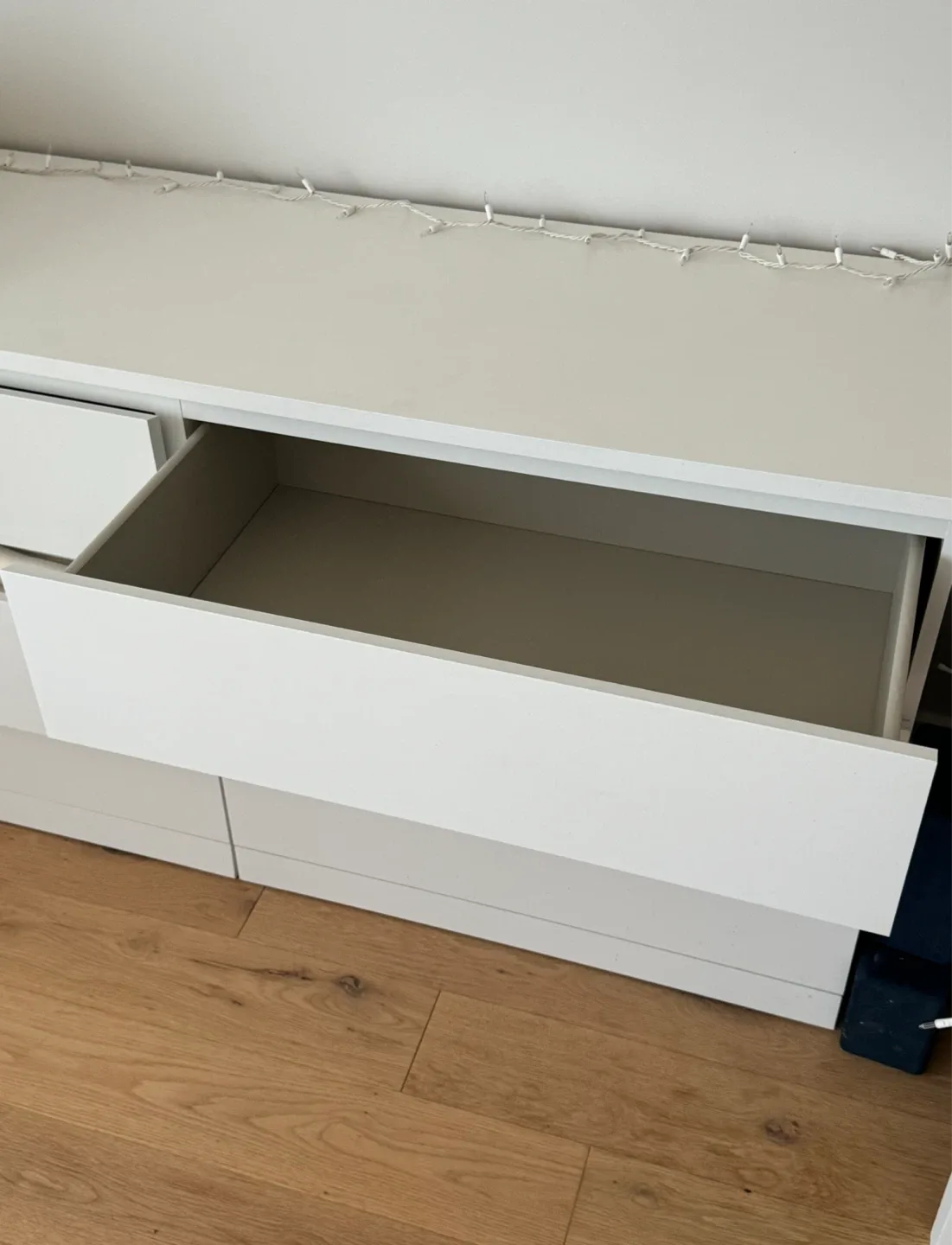 IKEA 6-drawer dresser “STORKLINTA”, White, Excellent condition! image indicator(3)