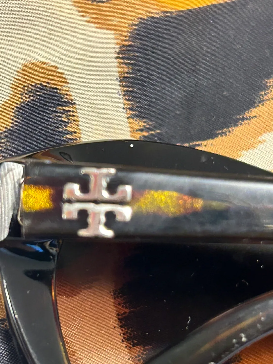 Tory Burch Sunglasses image indicator(7)