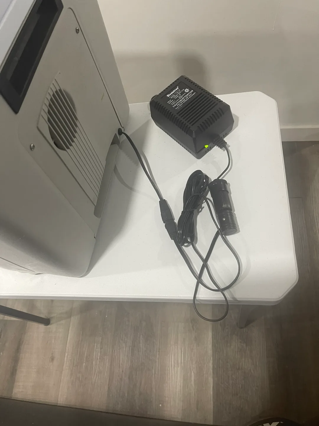 Koolatron P97 Voyager Cooler/Warmer image indicator(4)