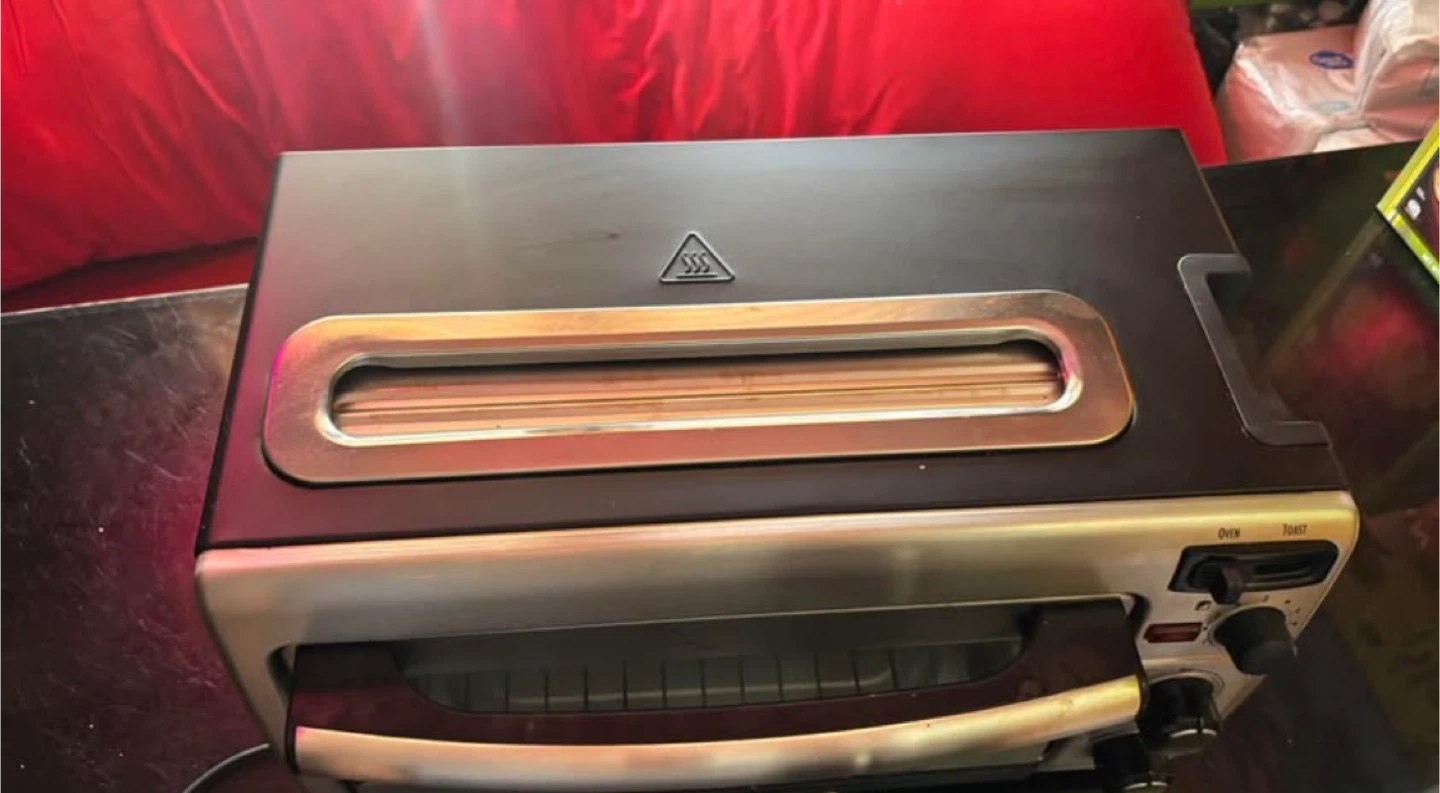 Hamilton Beach Toaster Oven - photo 2