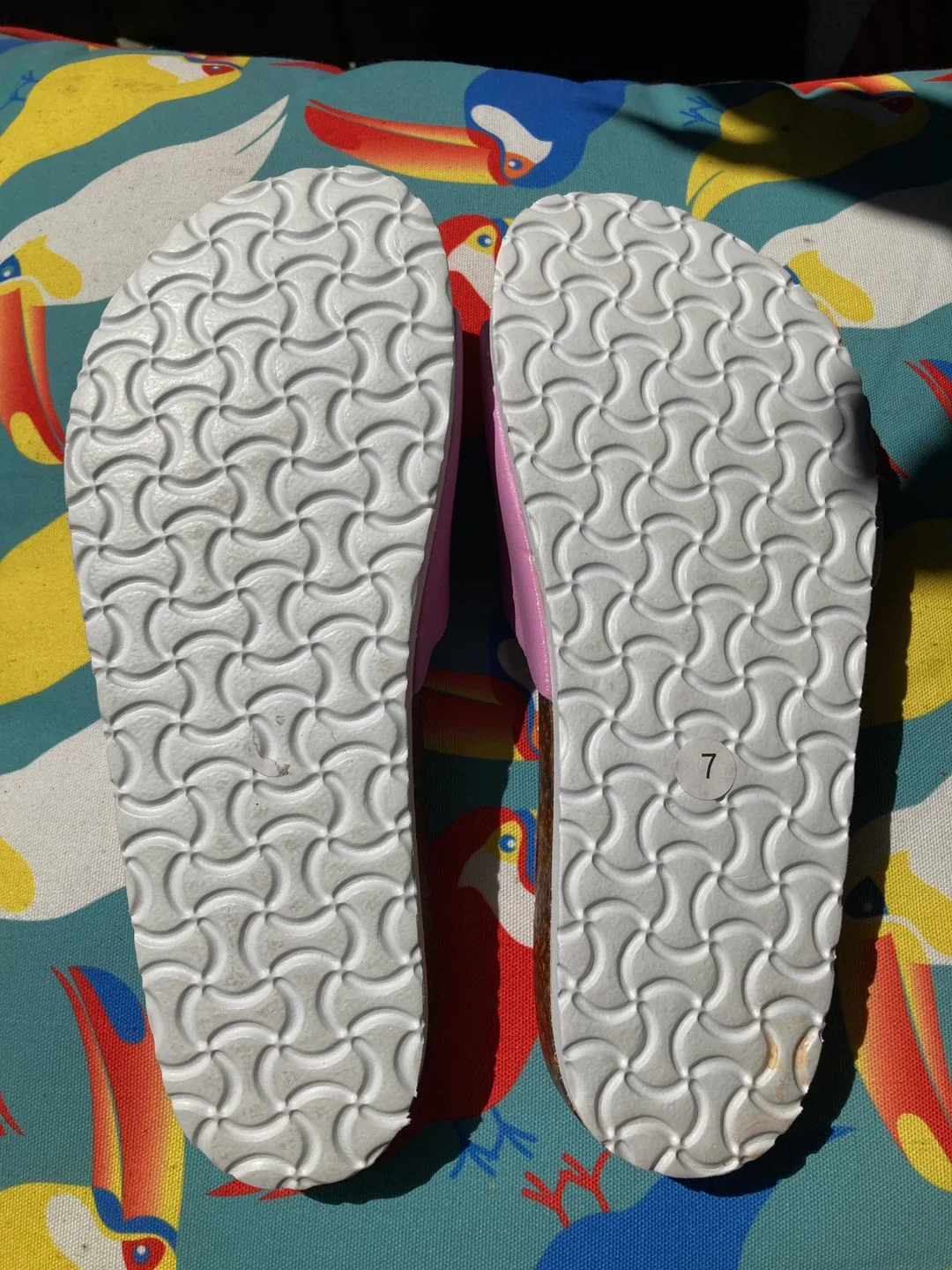 Summer sandals image indicator(2)