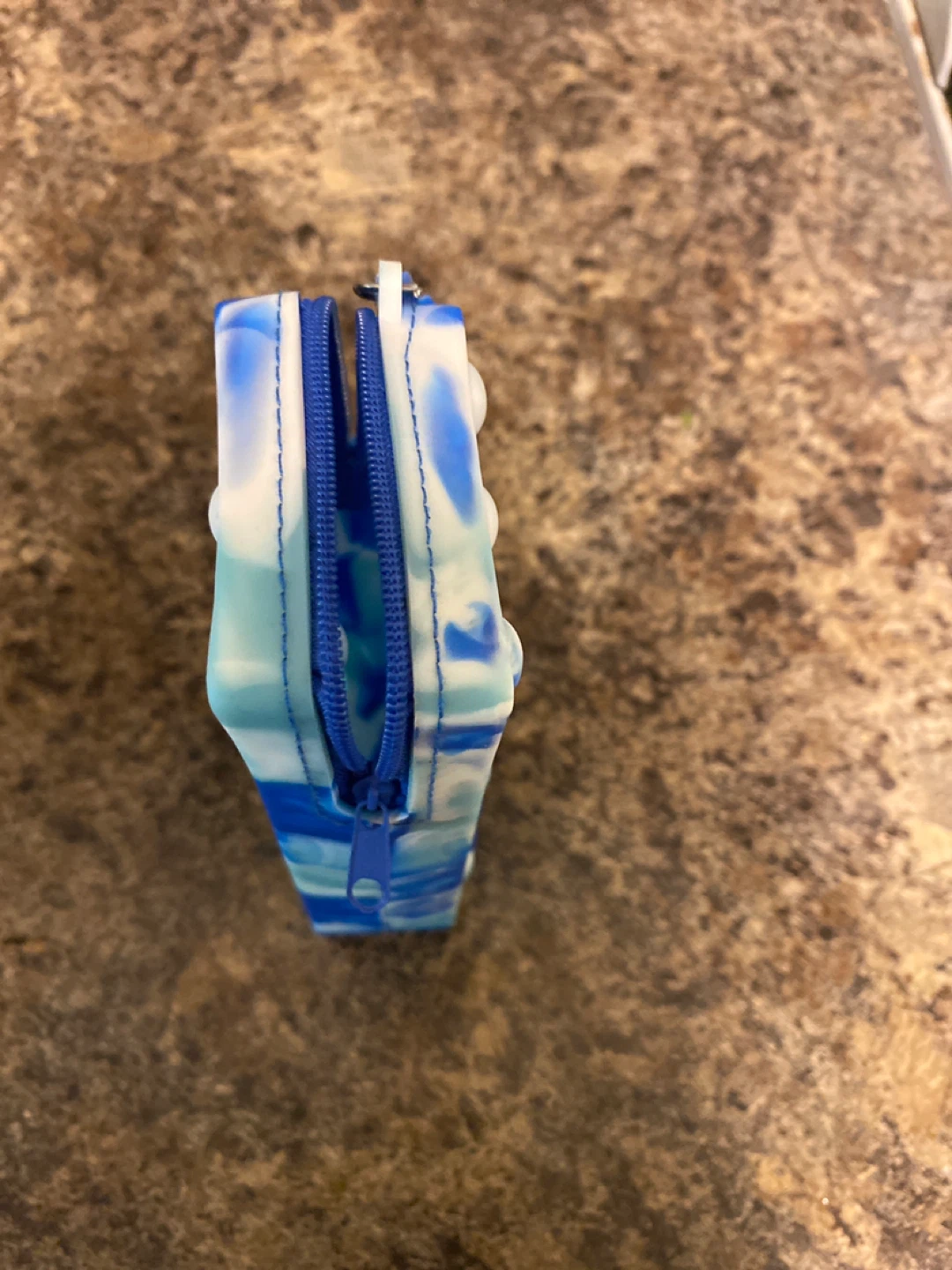 Blue & White Pop It Case - photo 2