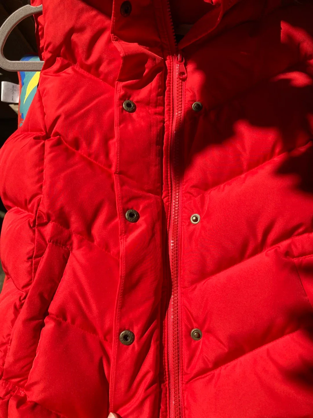 Gap winter vest image indicator(2)