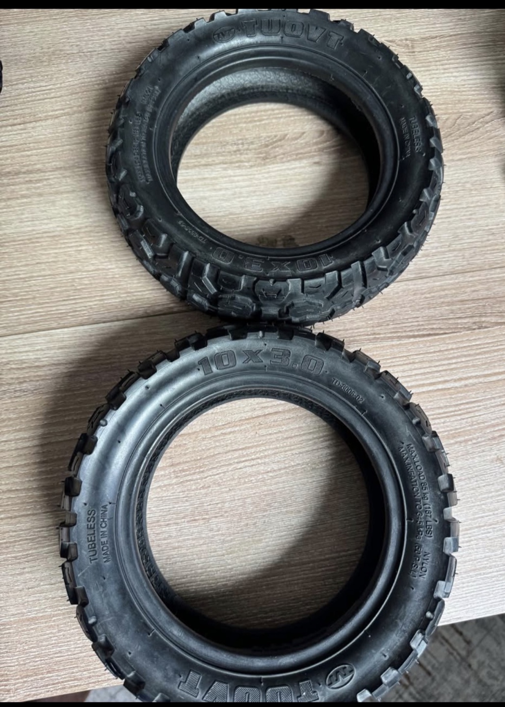 Two TUOVOT 10x3.0 Tires