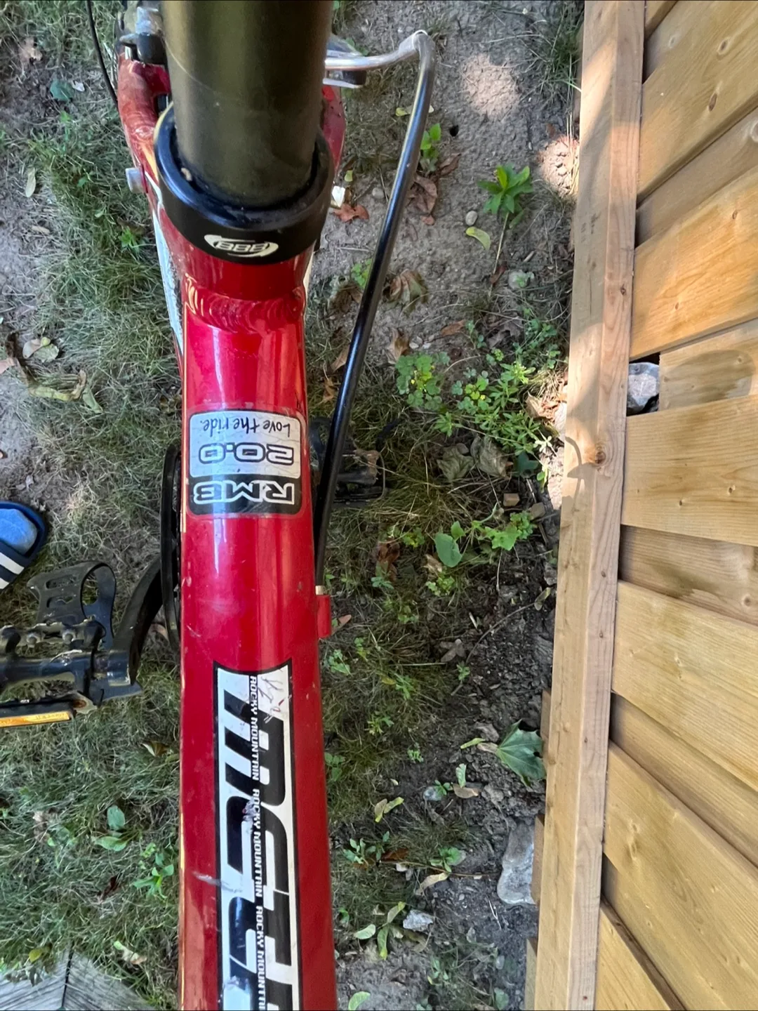 Rocky Mountain RMB 20.0 Bicycle - Red & White thumbnail