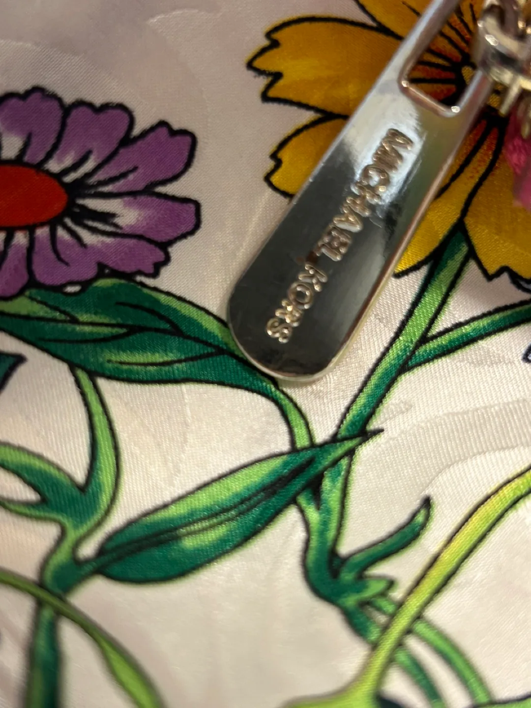 Michael Kors Pink Wallet image indicator(6)