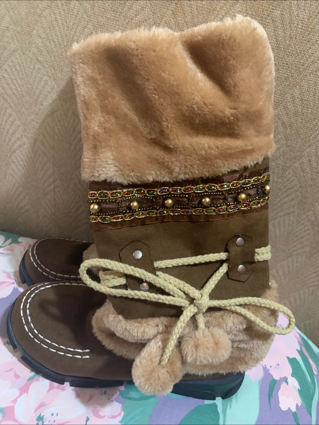 Brown Winter Boots with Faux Fur Trim image indicator(3)