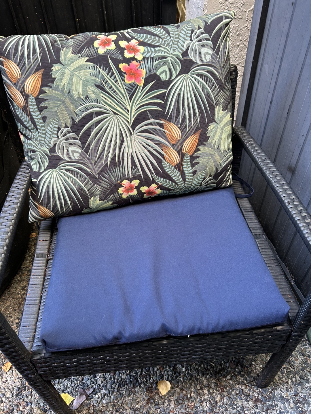 Outdoor Wicker Patio Set with Cushions - photo 2