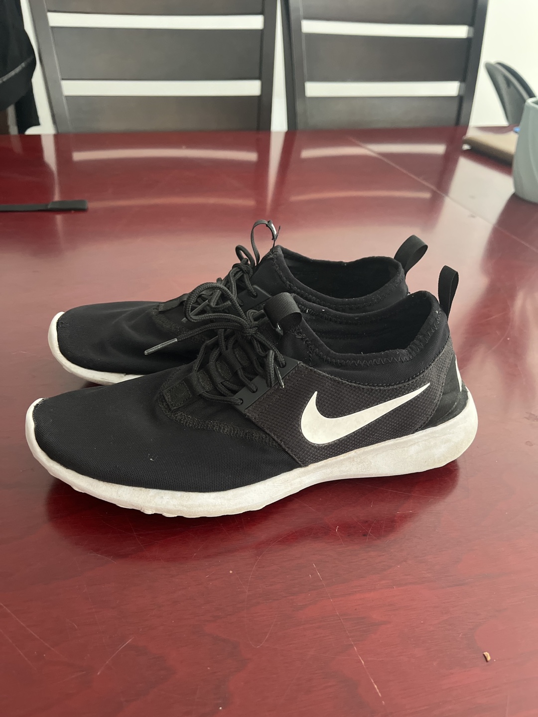 Woman Nike Black Running Shoes