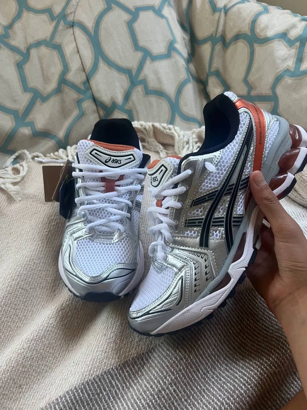 ASICS Kayana 14 orange size 8.5 image indicator(2)