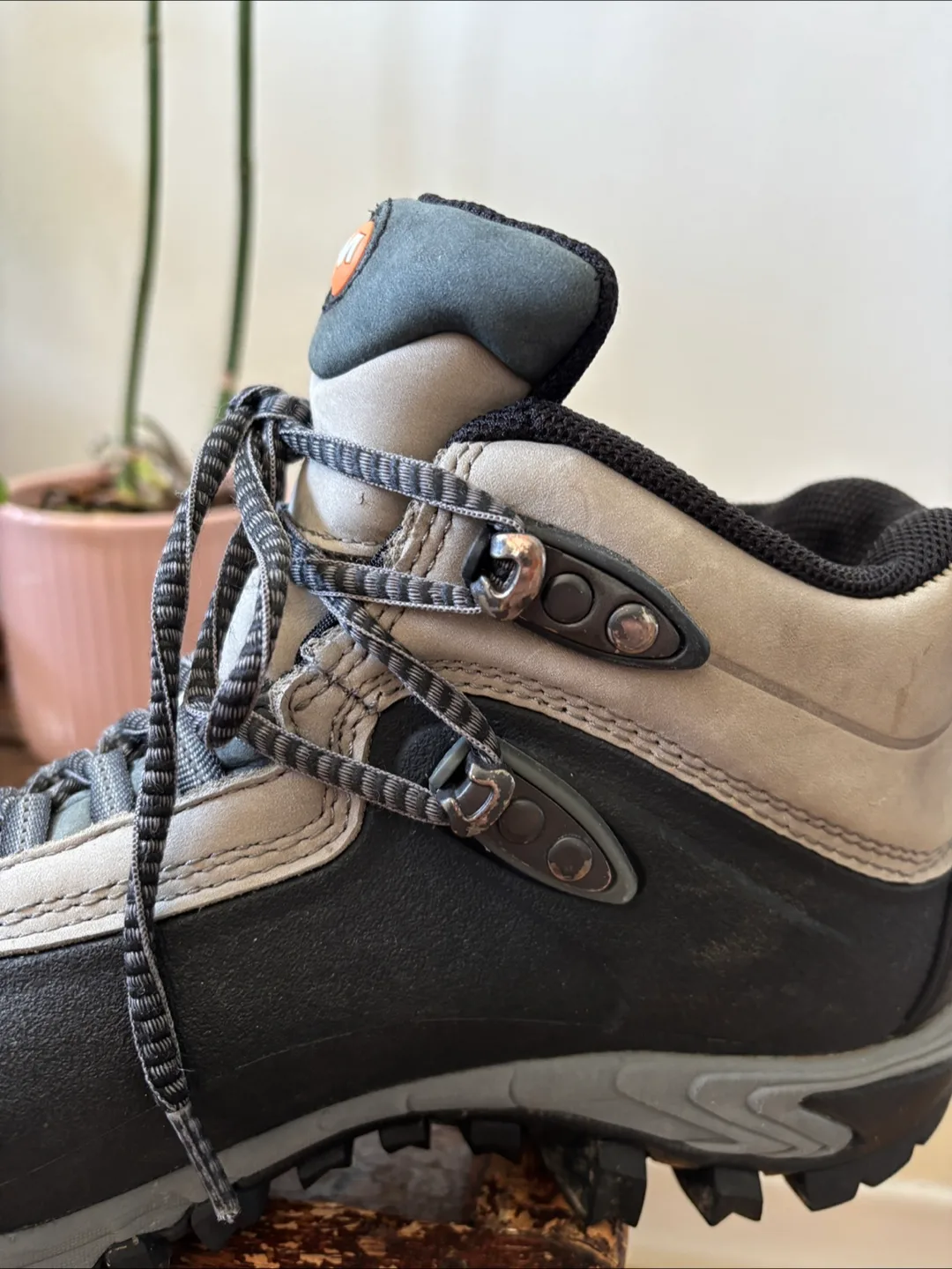 Merrell Waterproof Insulated Winter Hiking Boots image indicator(5)