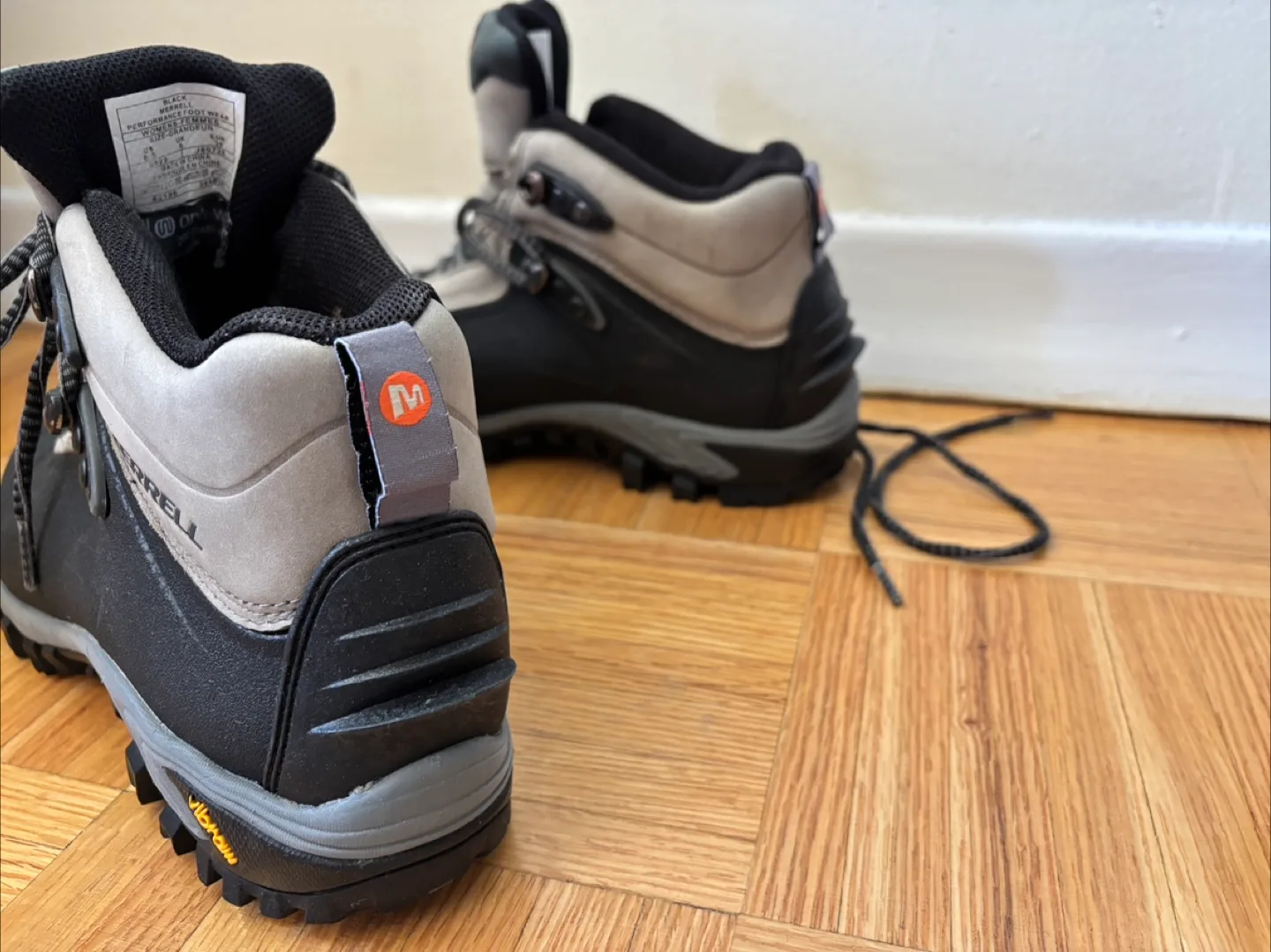 Merrell Waterproof Insulated Winter Hiking Boots image indicator(10)