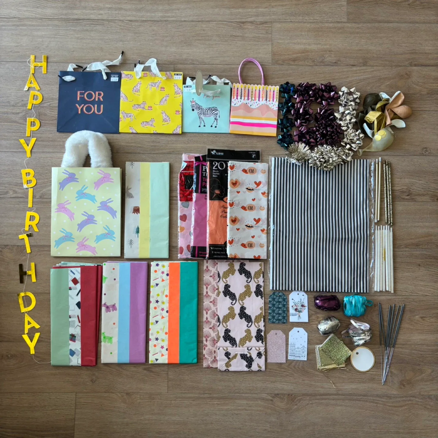Gift wrapping bundle - birthday, Easter, valentines thumbnail