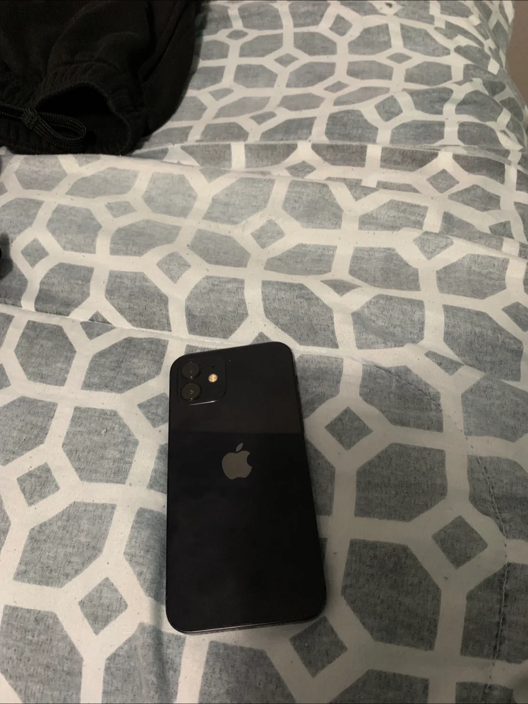 Black Apple iPhone 12 thumbnail