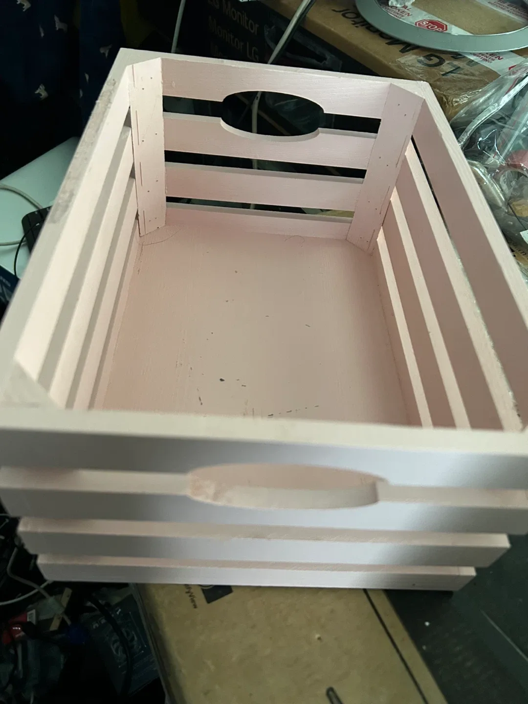 Pink Wooden Box image indicator(2)