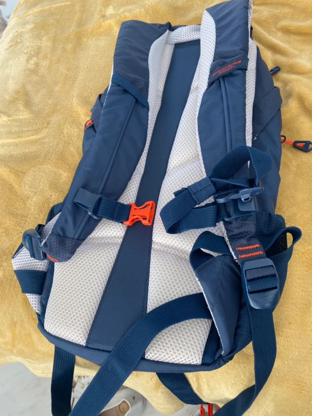 Skechers Sport Hydration Backpack 2 of them image indicator(3)