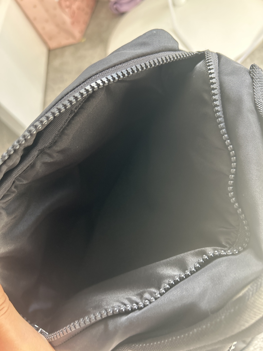 Lululemon New Crew Backpack 22L - Black - photo 4