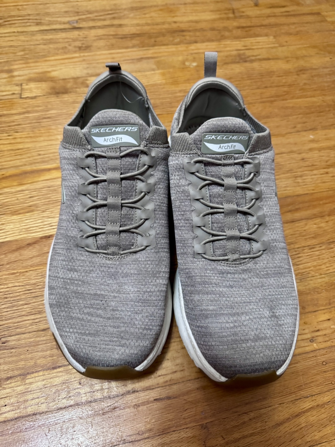 Skechers shoes Arch Fit Size 10