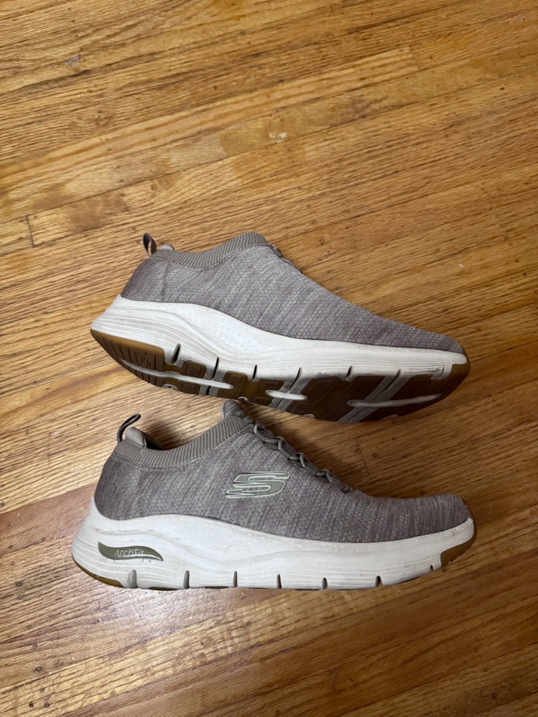 Skechers shoes Arch Fit Size 10 - photo 2
