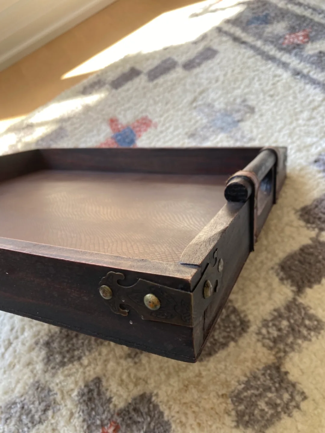 Wooden Serving Tray with Handles image indicator(4)