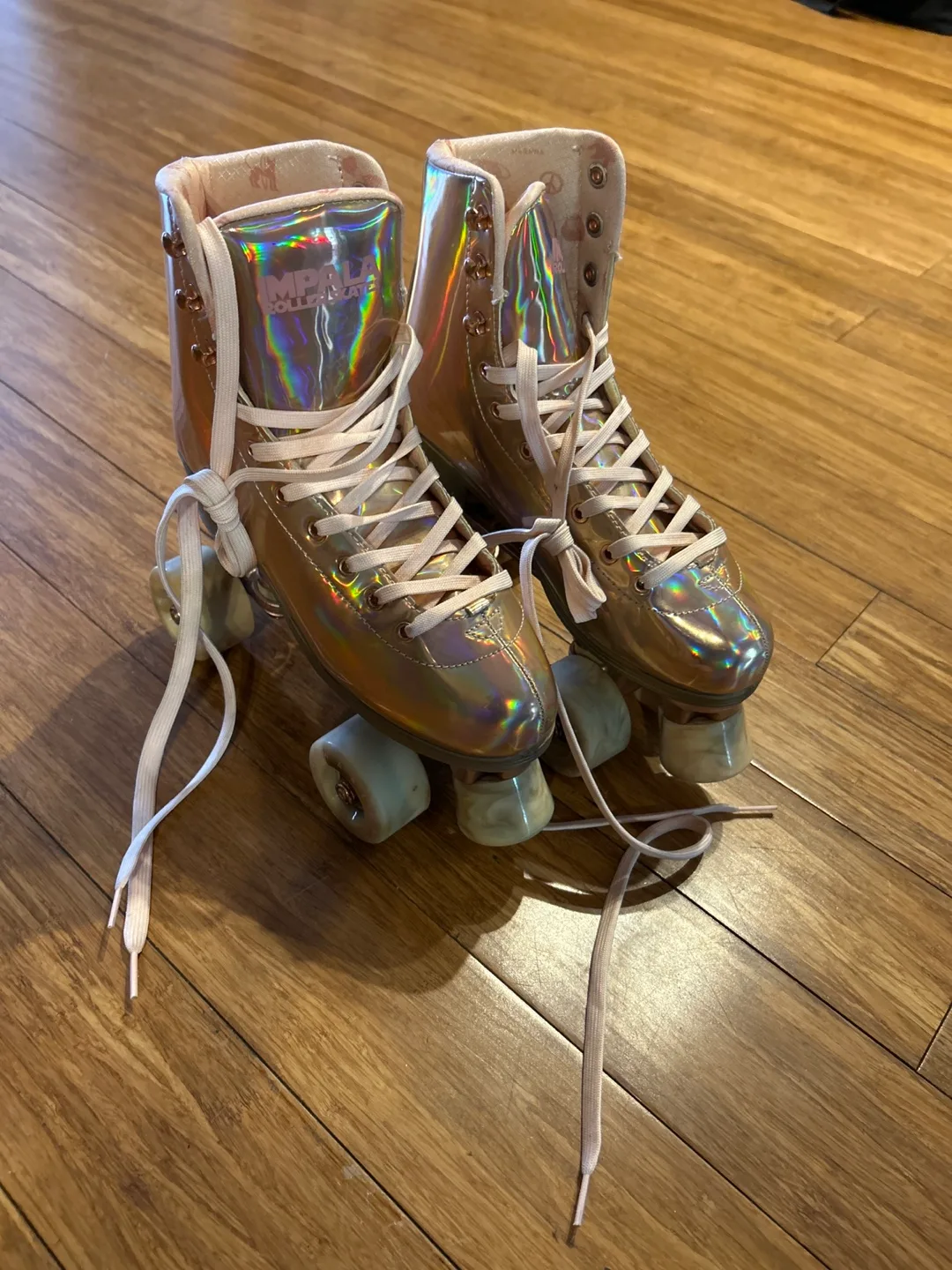 Impala Holographic Roller Skates thumbnail