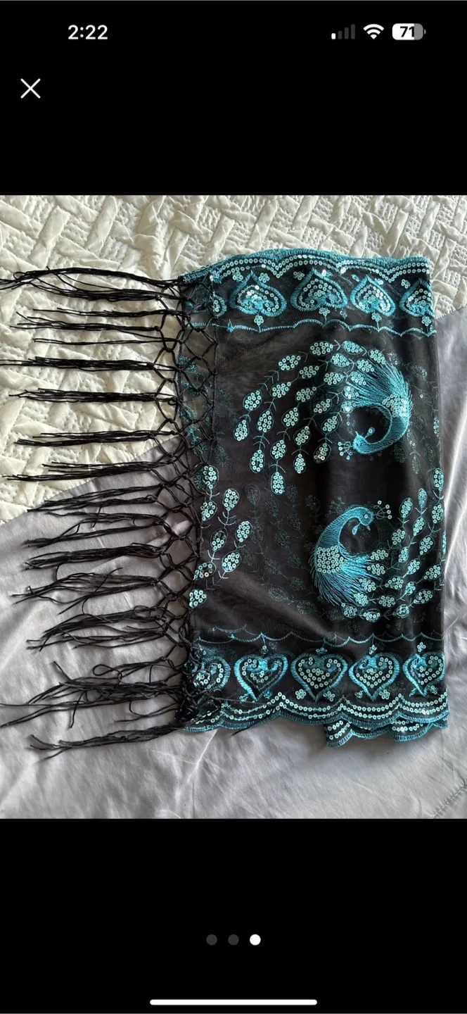 100% Silk Fashion Scarves image indicator(2)