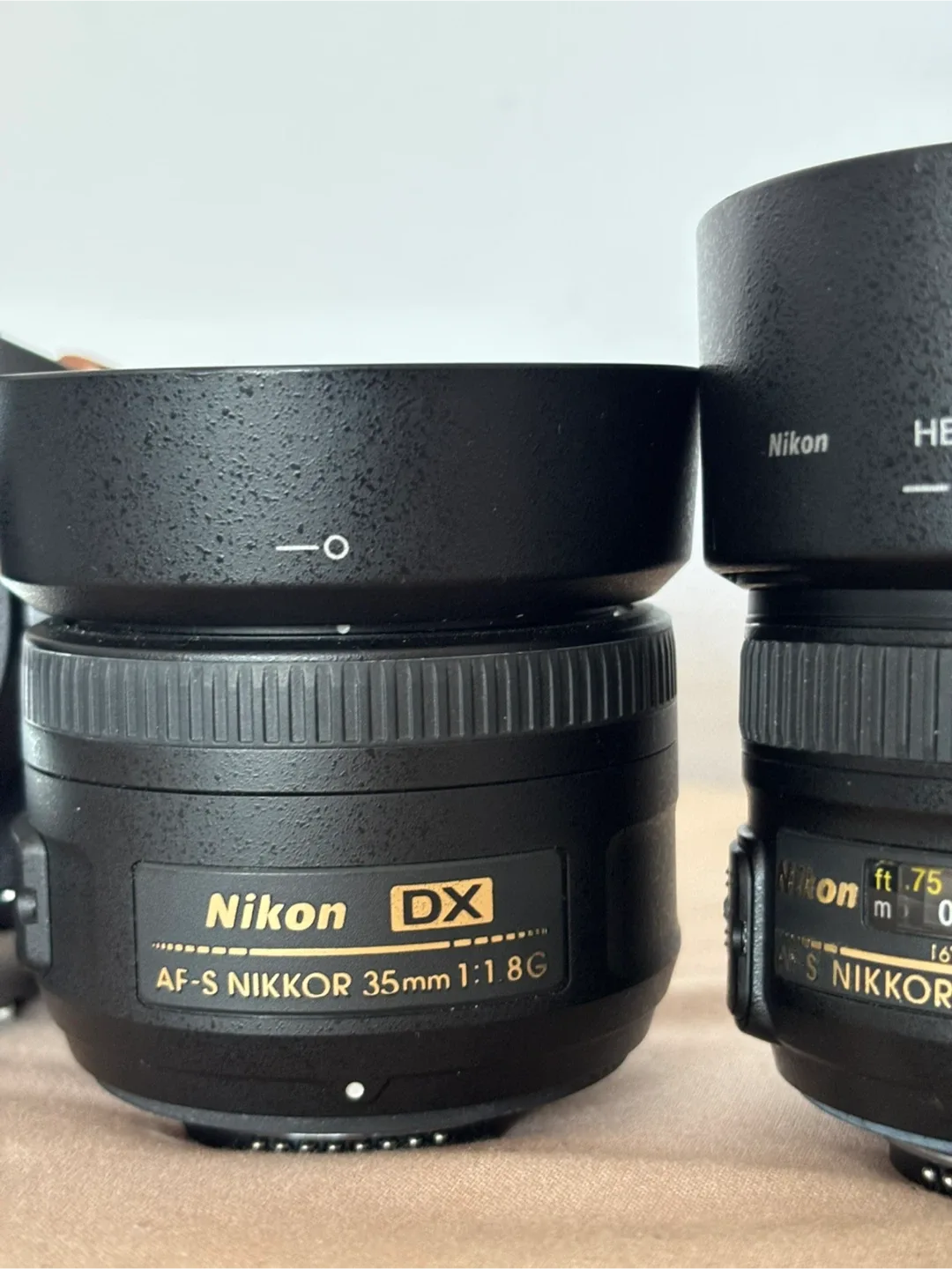 Selling Nikon D5100 DSLR Camera with 3 Lenses image indicator(6)