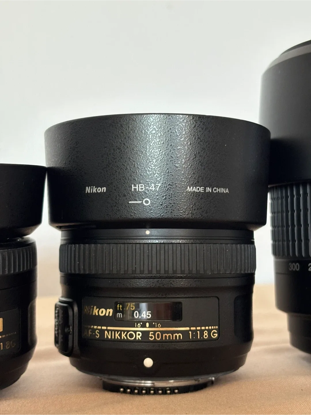 Selling Nikon D5100 DSLR Camera with 3 Lenses image indicator(5)